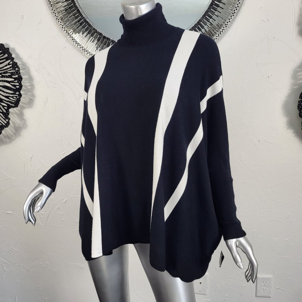 NWT~$60~ALFANI~SZ M~BLACK OFF WHITE BATWING TURTLENECK SWEATER TUNIC TOP PONCHO